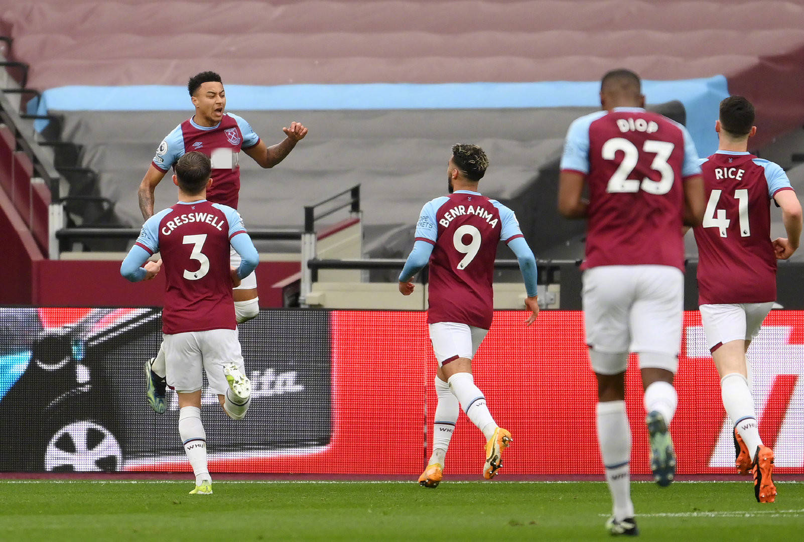 尾的业余比 尾的业余比