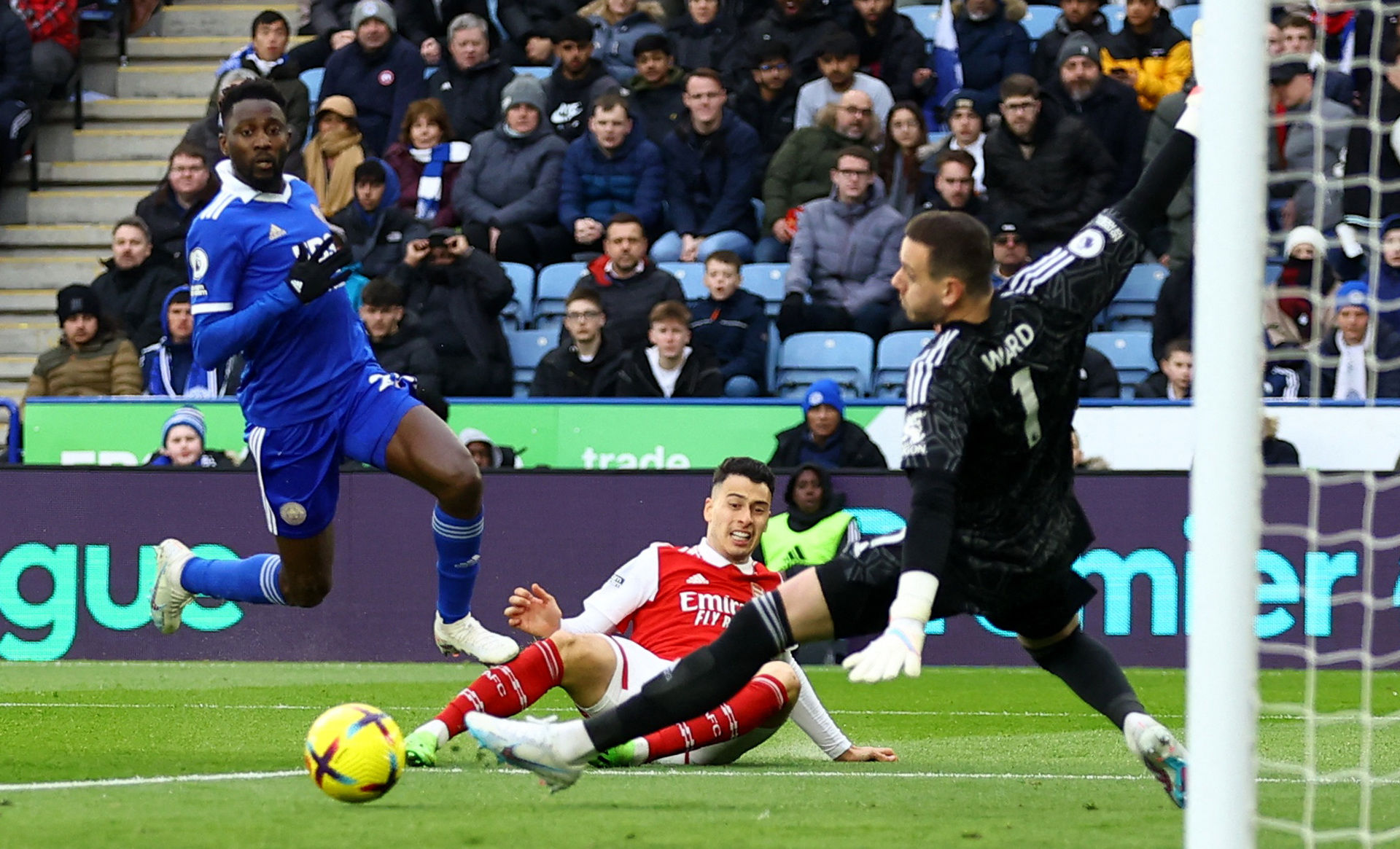 力似乎稍显 力似乎稍显