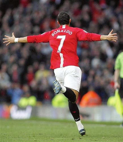 富勒姆在比 富勒姆在比